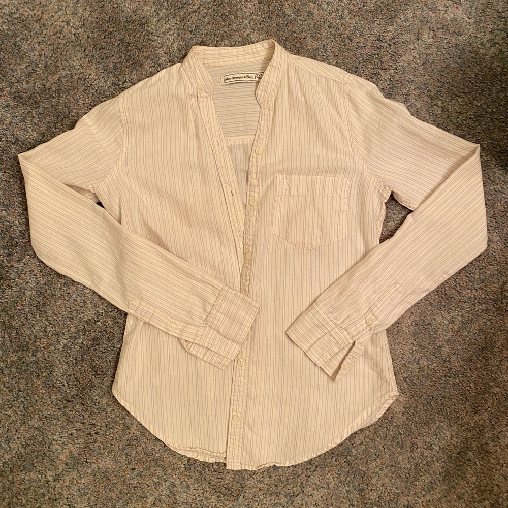 Abercrombie fitch women strip off white long sleeve button down shirt XXS